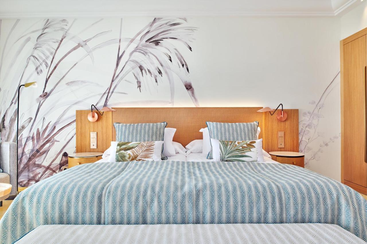 Grupotel Parc Natural & Spa Playa de Muro  Bagian luar foto A bed with a duvet