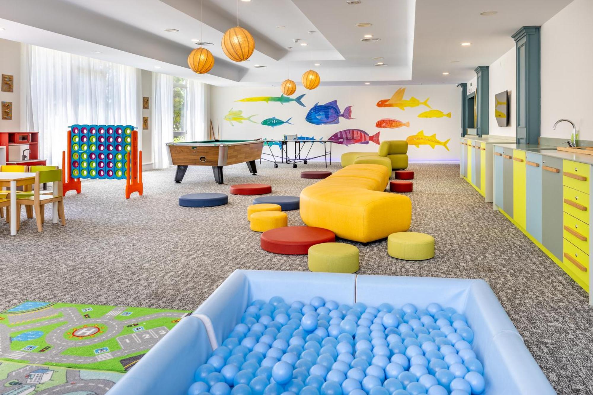 Grupotel Parc Natural & Spa Playa de Muro  Bagian luar foto The children's playroom at the hotel